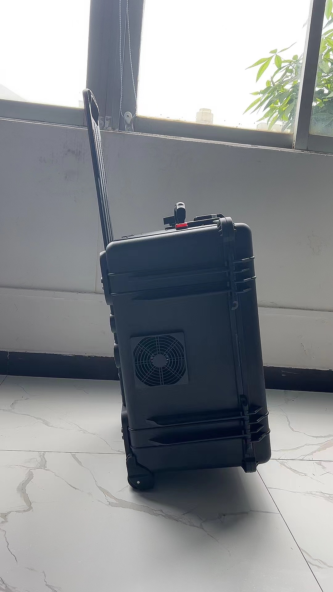 湖北手拉箱型移动通信干扰器